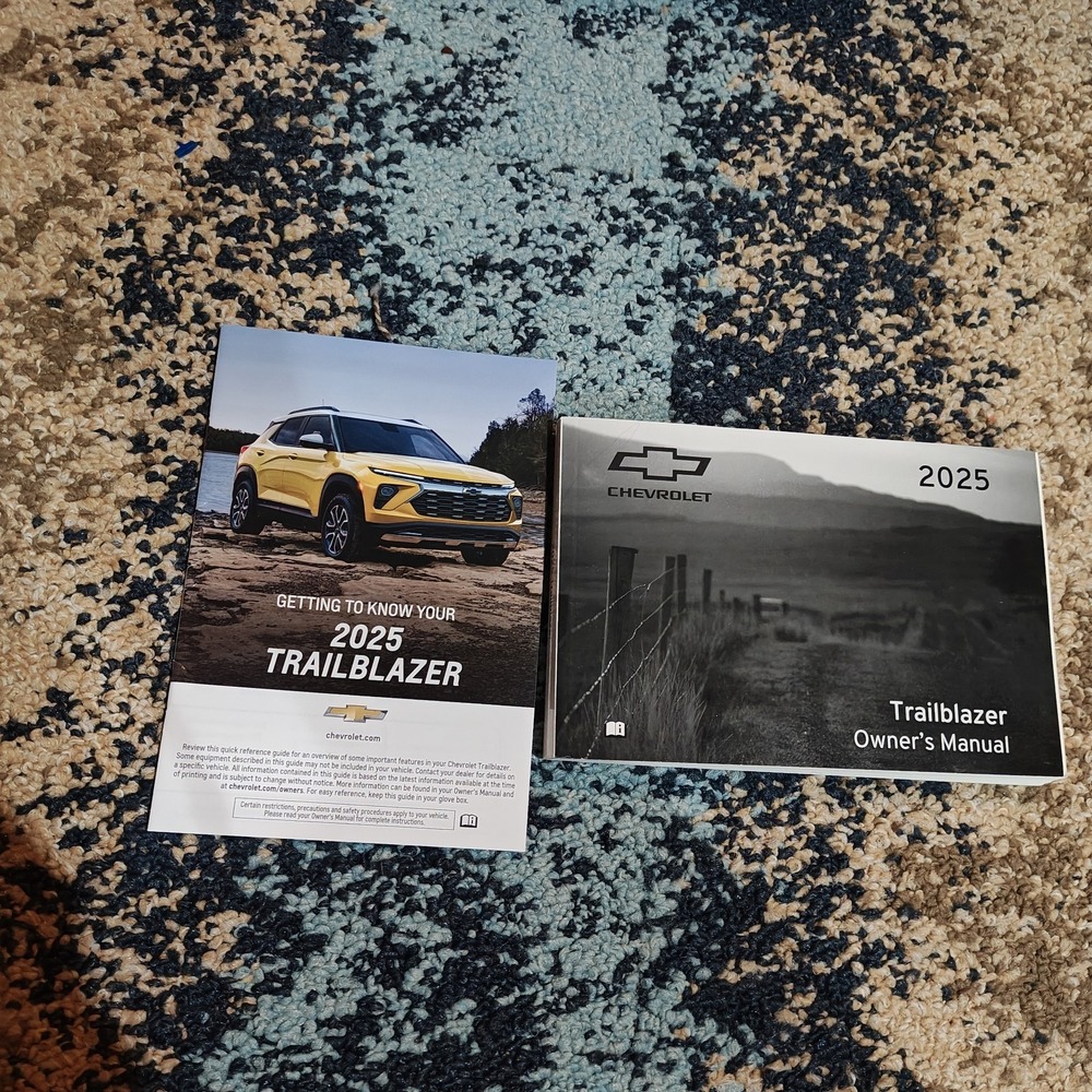 2025 Chevrolet Trailblazer Owner's Manual Set OEM w/ Quick Reference